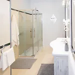 Rudiae Boutique
